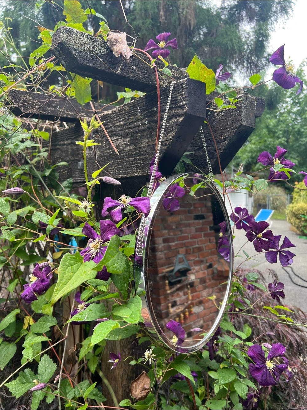 Round Hanging Mirror with Silver Frame